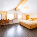 Haus Rosmarie *