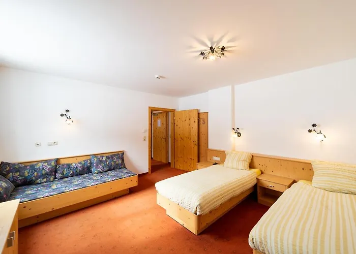 Haus Rosmarie منزل للإقامة سانكت أنتون ام ارلبرغ